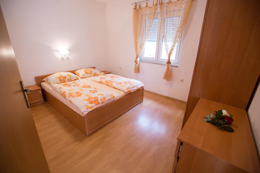 לופאר Apartments Dunja Piric חדר תמונה